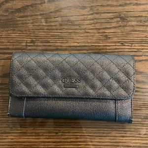 Guess wallet.💙